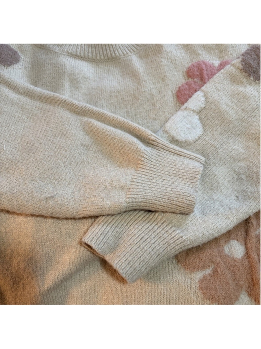 Dreamers By Debut Daisy Floral Knit Sweater - Medium 🌸 - Picture 9 of 10